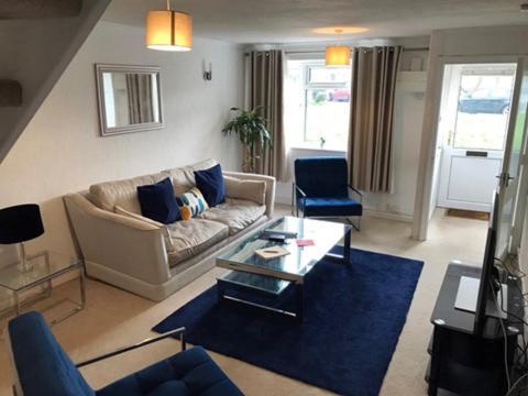 Kb99 Comfy 2 Bedroom House In Horsham, Pets Very Welcome With Easy Links To London And Gatwick المظهر الخارجي الصورة